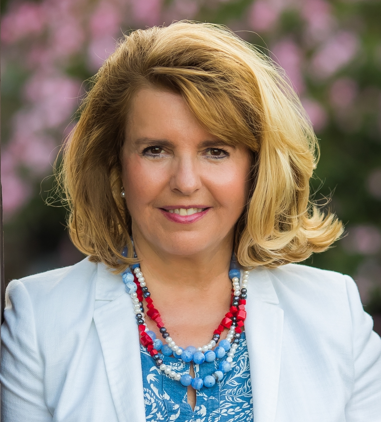 Ábri Judit, 365 üzleti történet, CHN