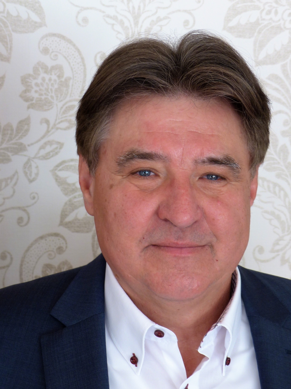 Hódító, Bódító, Kólintó, Gyógyító, Lódító Ács Sándor, 365 üzleti történet