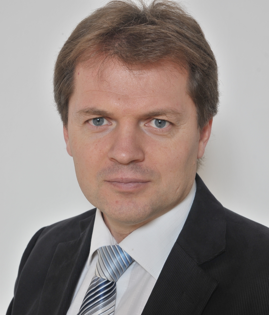 Bencs Attila, 365 üzleti történet