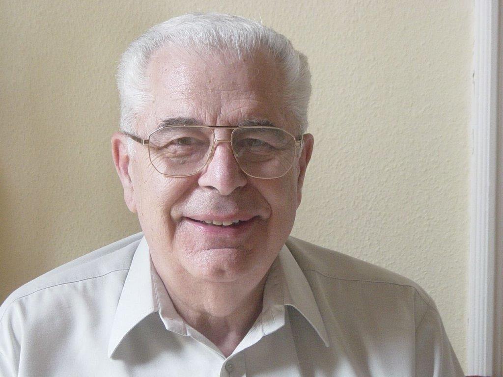 Berendi Péter, 365 üzleti történet, Roland Divatház