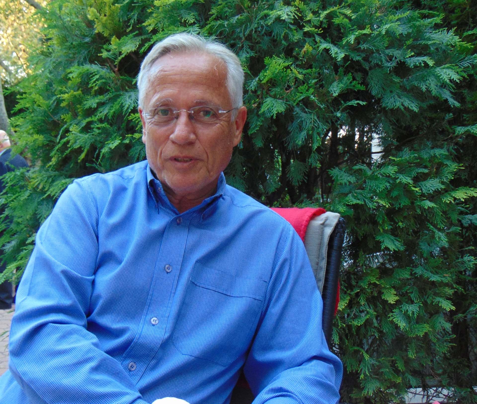 Földvári Gábor, 365 üzleti történet, Vadrózsa étterem