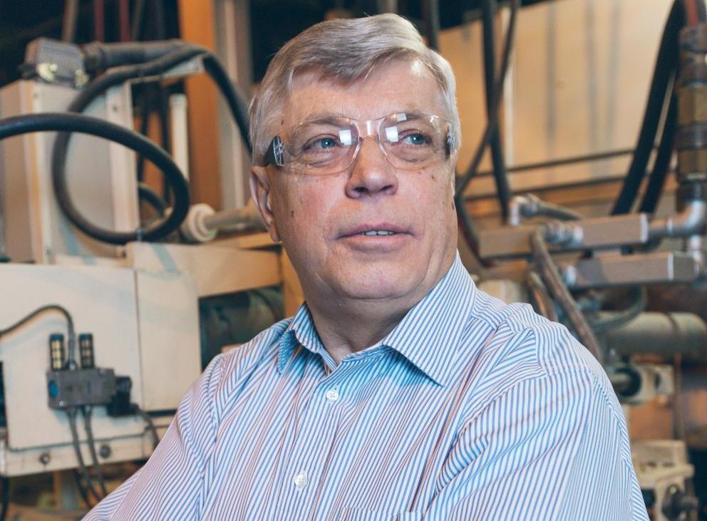 Bezavartak az előítéletek Sápi Lajos,365 üzleti történet