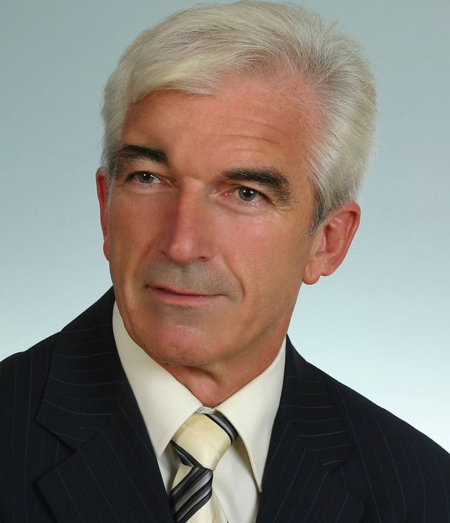 A jég hátán is megéltünk Szöllősi Árpád, a Korax Gépgyár tulajdonos ügyvezető igazgatója