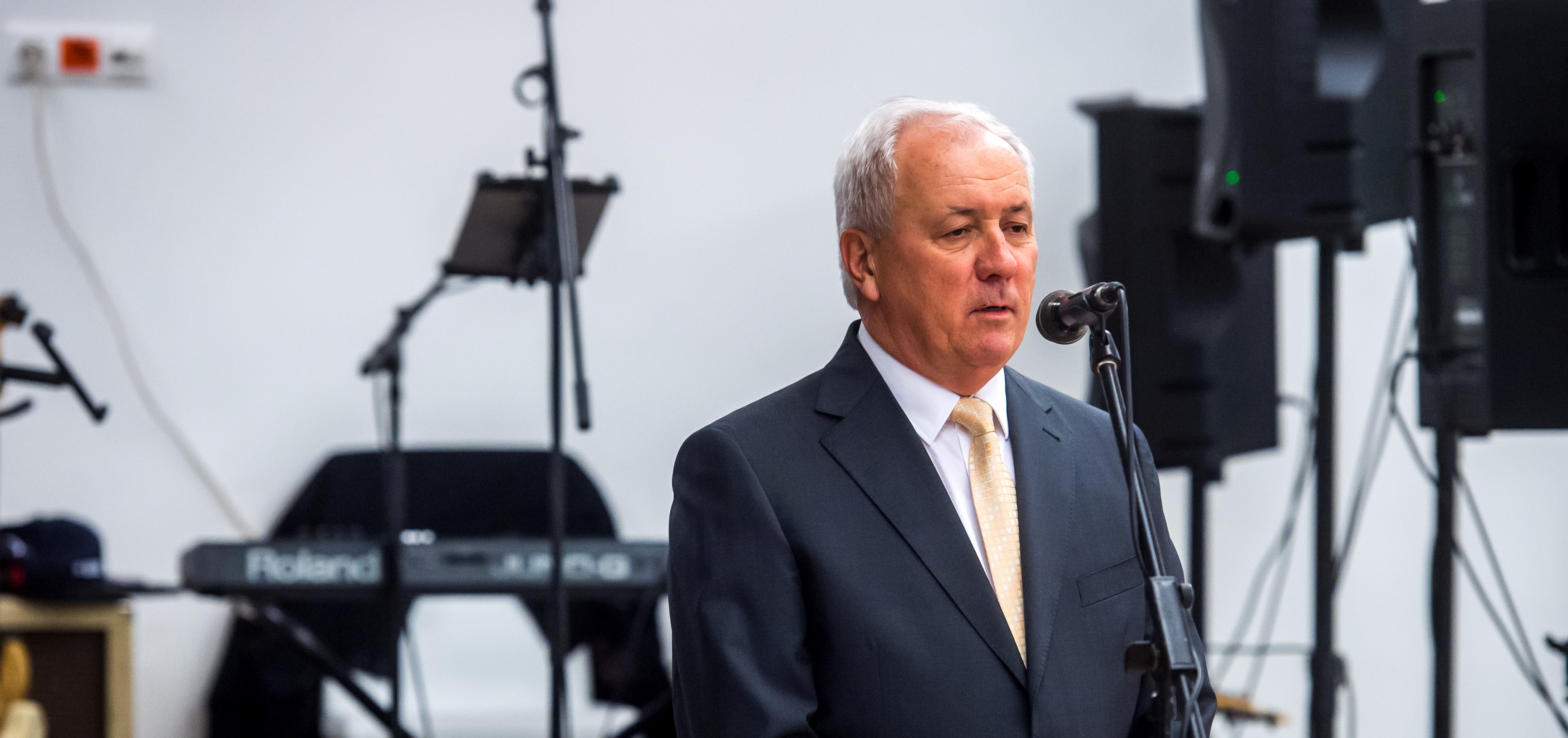 HUNÉP Zrt, Szűcs Gyula, 365 üzleti történet