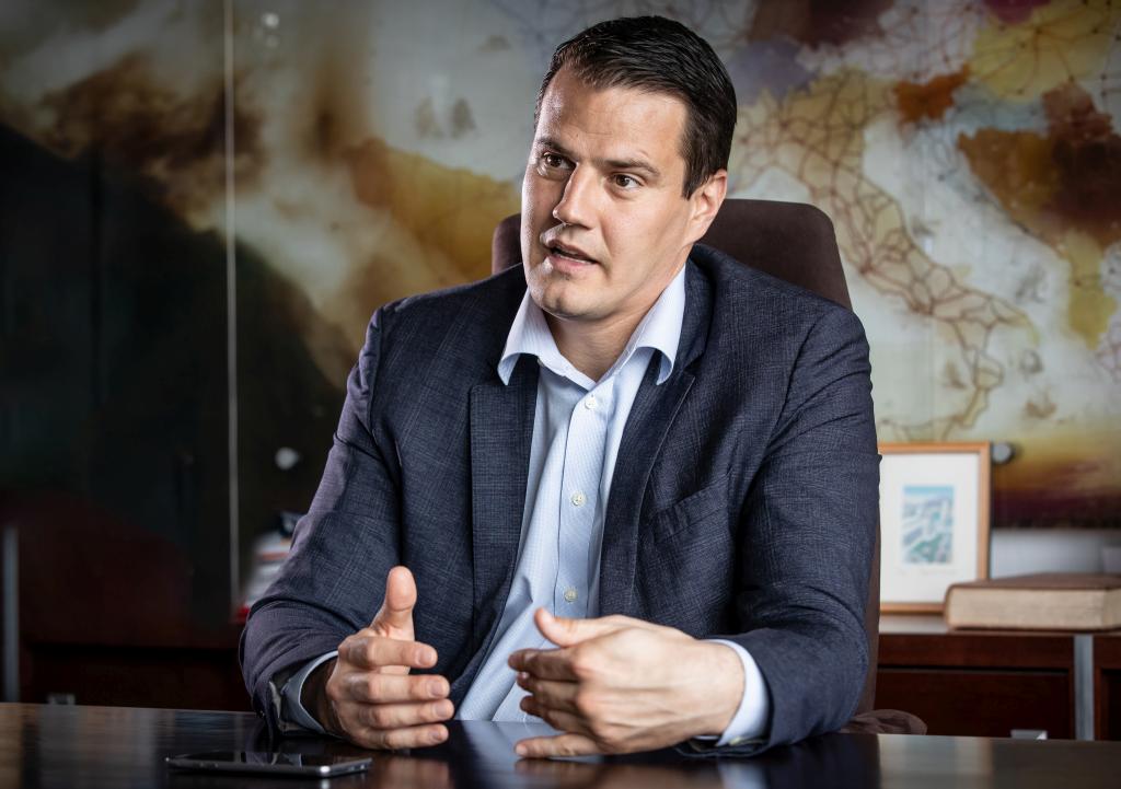 Tibor Dávid:Húztuk az időt, elhalasztottuk a döntést... Tibor Dávid,Masterplast, 365 üzleti történet, BOOM Magazin