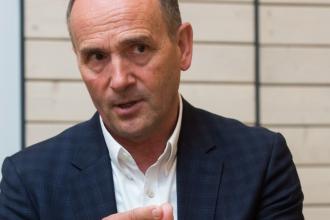 Bodrogai Ferenc, 365 üzleti történet