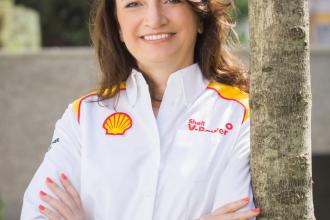 Bujdosó Andrea, 365 üzleti történet