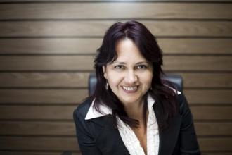 Simon Erika, 365 üzleti történet