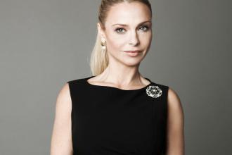 Yvonne Dederick, 365 üzleti történet