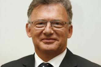 365 üzleti történet, Vértes András, GKI Zrt.