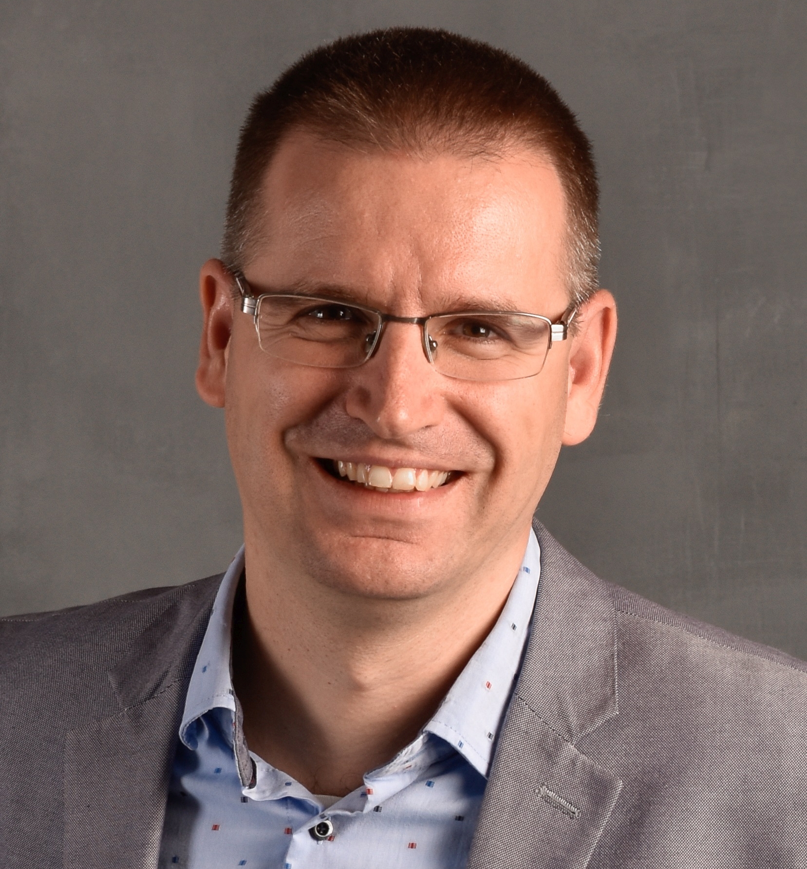 Kaszás Péter, a TeamGuide Menedzsment Tanácsadó Iroda alapítója, vezetéspszichológiai szakértő